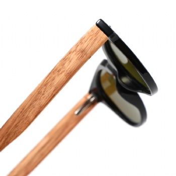 Retro Natural Bamboo Wood Hand Made UV400 Polarized Sunglasses